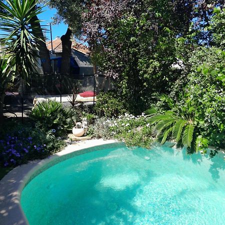 Appartement En Sous Sol De Villa Avec Acces Jardin Et Piscine Марсилия Екстериор снимка