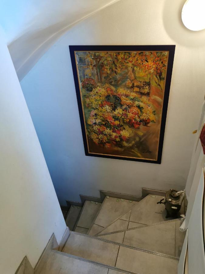 Appartement En Sous Sol De Villa Avec Acces Jardin Et Piscine Марсилия Екстериор снимка